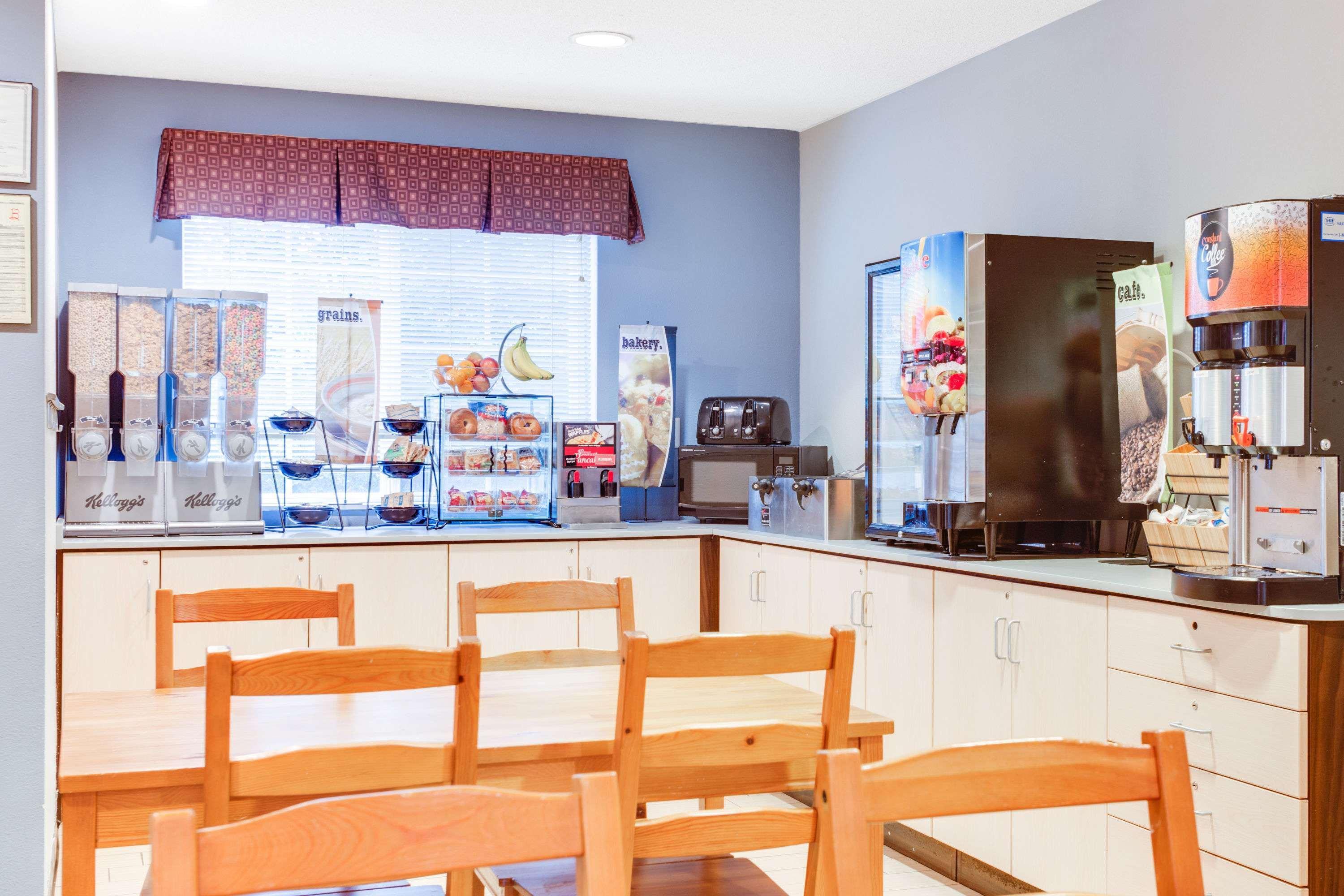 Microtel Inn & Suites Columbus North Ngoại thất bức ảnh