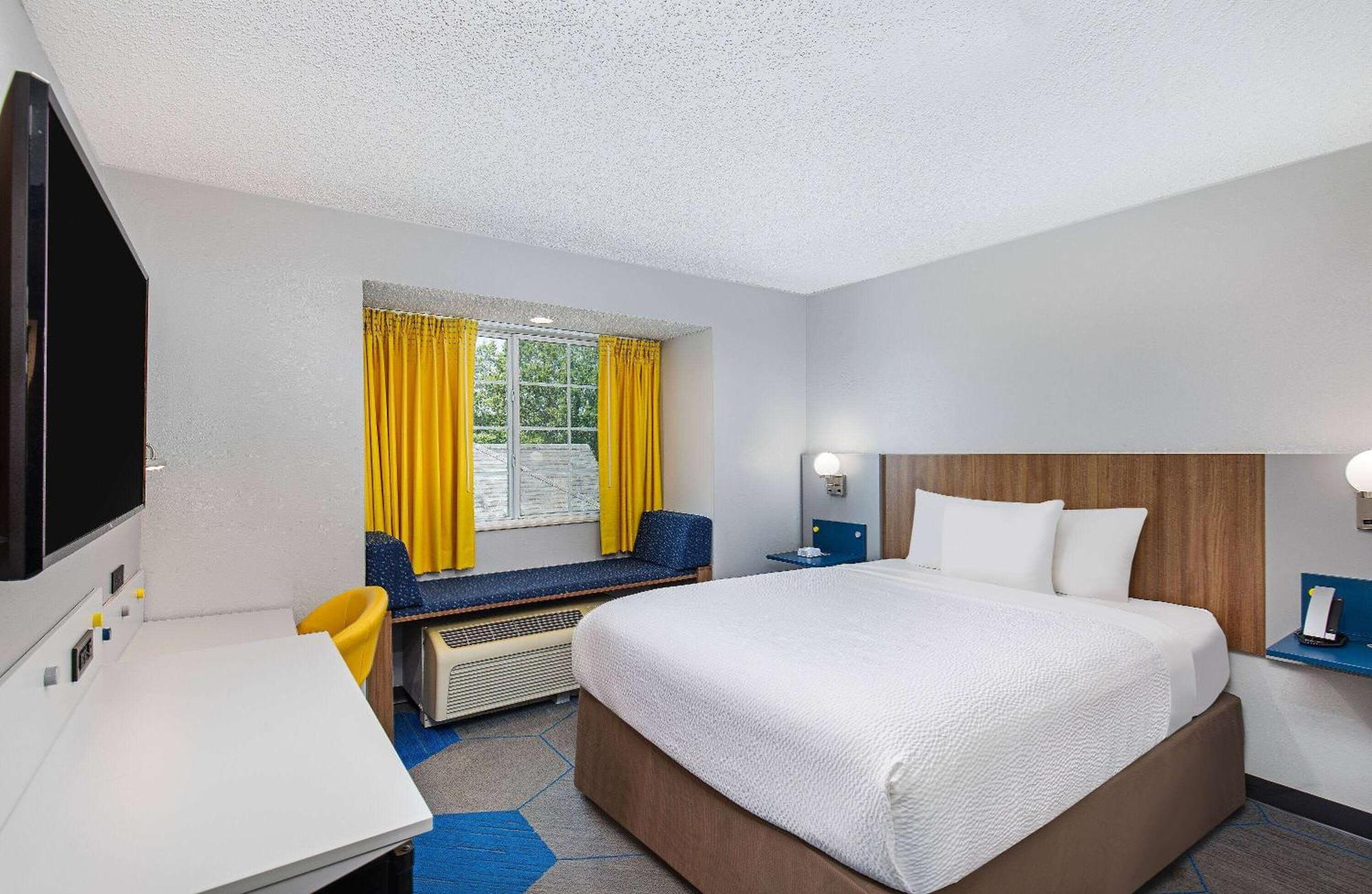 Microtel Inn & Suites Columbus North Ngoại thất bức ảnh