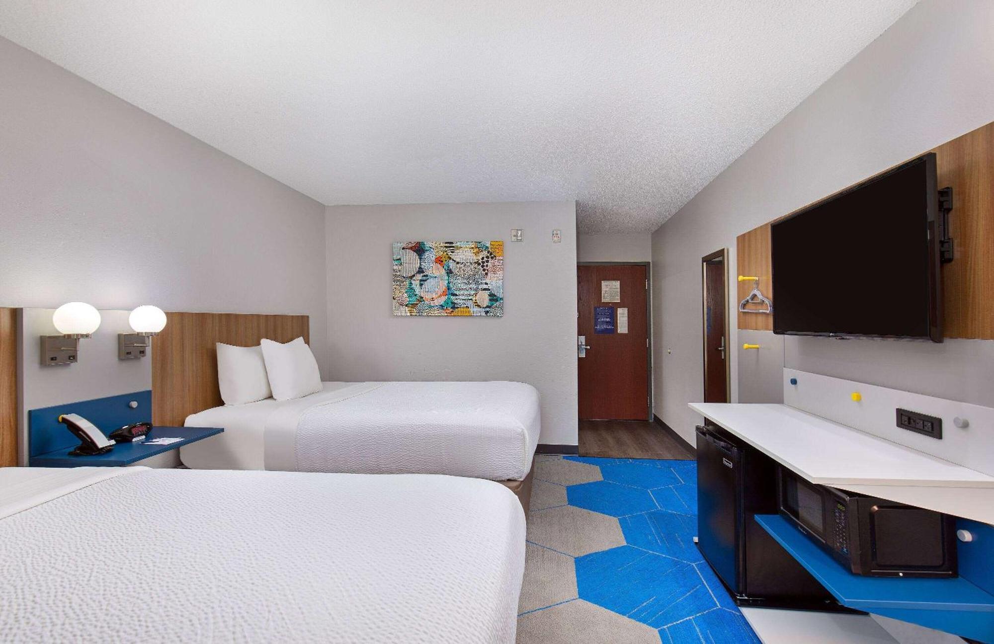 Microtel Inn & Suites Columbus North Ngoại thất bức ảnh